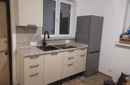 1H21rPOf2tvPgFtr1b0171-O648Wr4GQ-okN0XWKqMvH2mkHCQLV1cRFj...